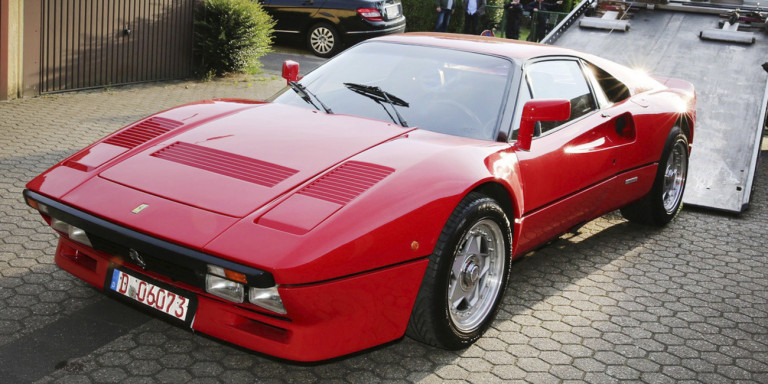 Πώς ένας Γερμανός έκλεψε μια Ferrari αξίας 2 εκατ. ευρώ στο test drive (φώτο)