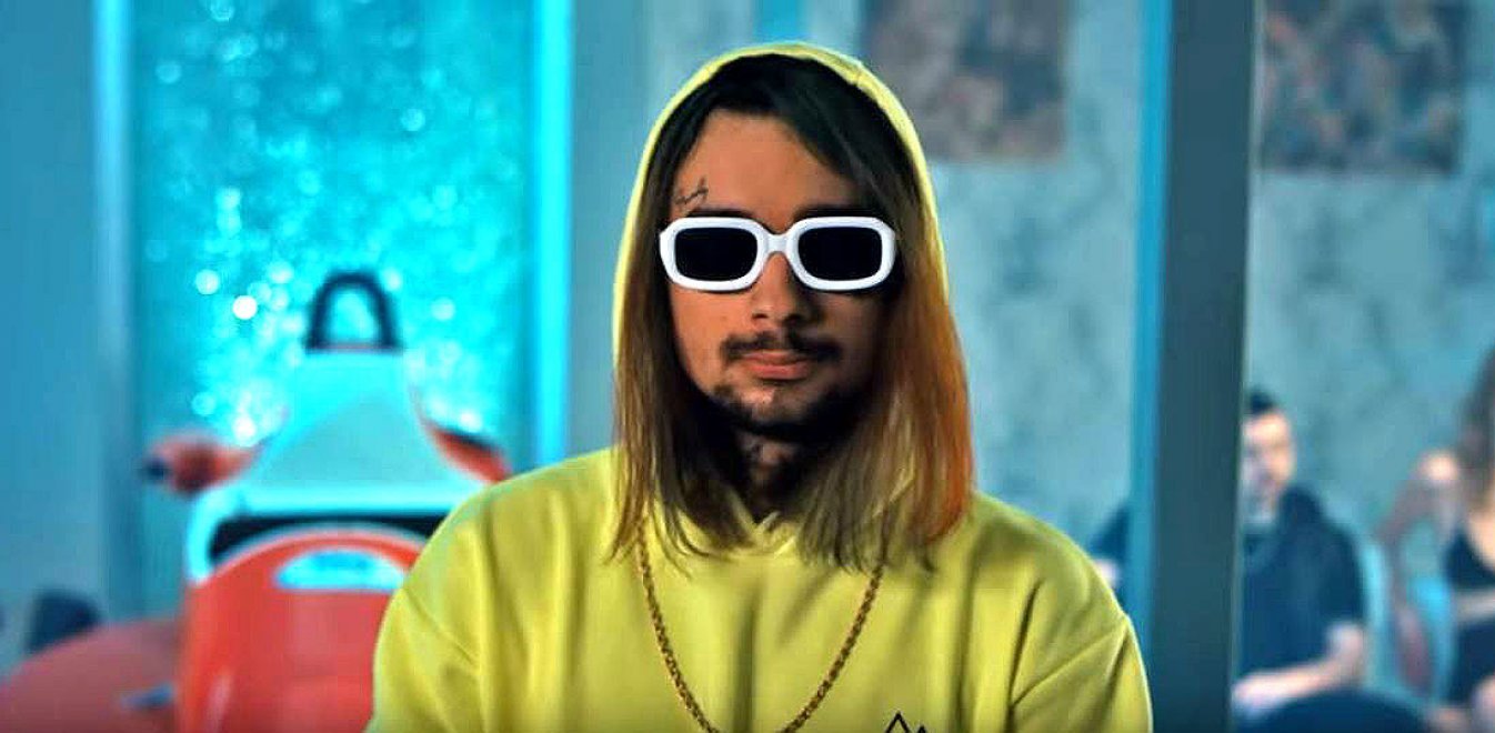 Θρίλερ για τον Sin Boy – Παραισθησιογόνες ουσίες και κάνναβη στην πλούσια συλλογή του! (βίντεο)