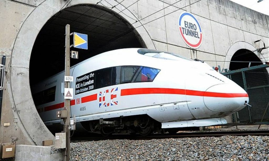 Σήραγγα της Μάγχης: Το άγριο πολιτικό παιχνίδι πίσω από το «θαύμα» των 17 δισεκατομμυρίων