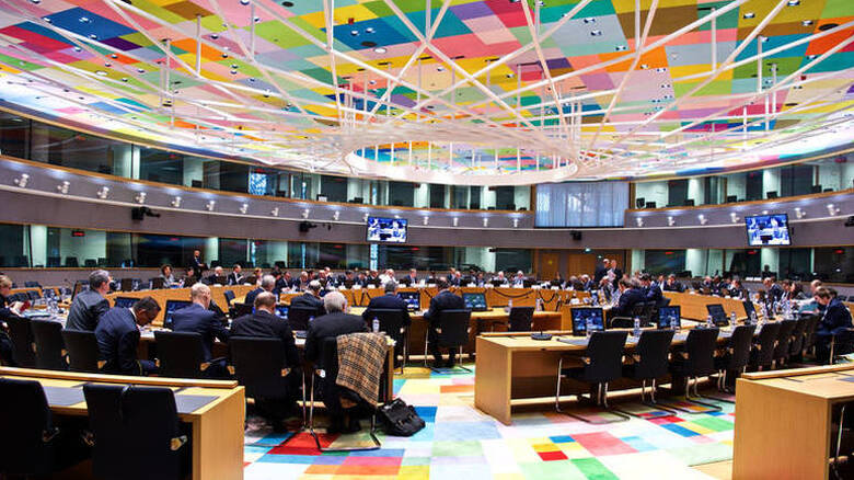 Συνεδριάζει σήμερα το Eurogroup – Υπό τη «σκιά» των προειδοποιήσεων του ΔΝΤ για τις παροχές Τσίπρα