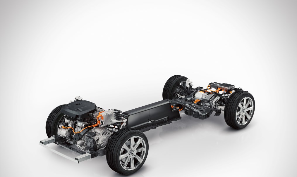 Η Volvo υπογράφει συμφωνίες δισεκατομμυρίων δολαρίων με CATL και LG Chem, για προμήθεια μπαταριών