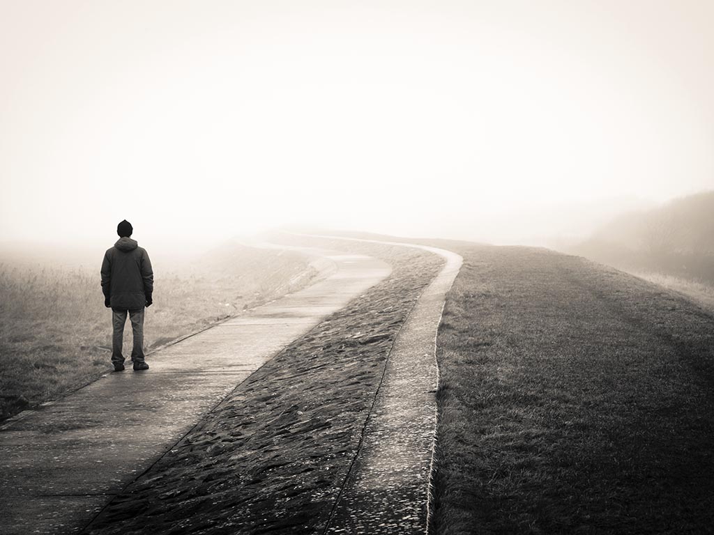Μοναξιά: Το συναίσθημα του 21ου αιώνα – Πως να το αντιμετωπίσετε