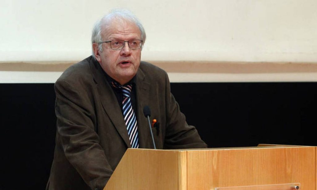 Φόβοι για νέο μεγάλο σεισμό: «Ό,τι είναι να γίνει θα γίνει σε ένα μήνα» λέει ο Άκης Τσελέντης