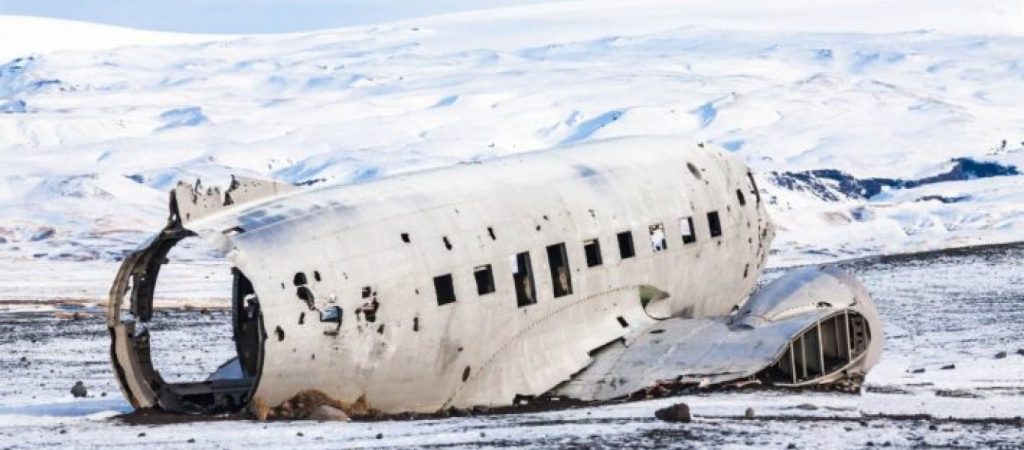 Η κίνηση που του έσωσε τη ζωή: Ο Έλληνας που επέζησε από τη συντριβή του Air-Bus A320-111 με τους 87 νεκρούς
