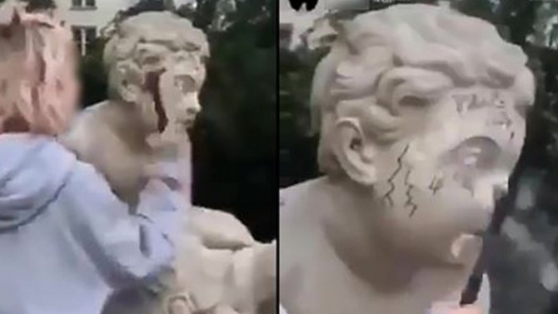 Σοκαριστικό: Μία influencer έσπασε άγαλμα 200 ετών για να αποκτήσει περισσότερους followers (βίντεο)