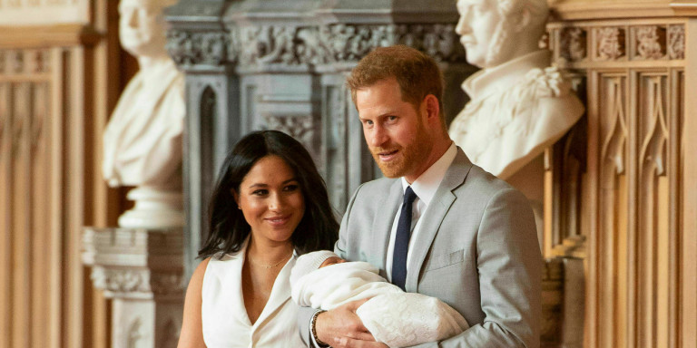 To πιστοποιητικό γέννησης του Άρτσι «πρόδωσε» τη δουλειά της Μέγκαν Μαρκλ (φωτο)