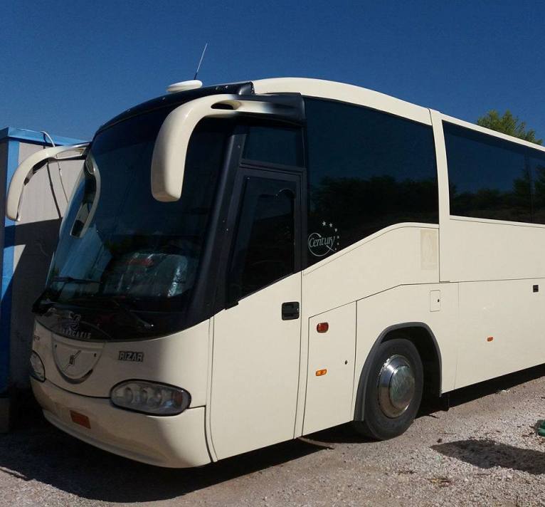 Πούλμαν με τσιγγάνους από την Ξάνθη για την ομιλία Τσίπρα – Τι λένε οι ίδιοι (βίντεο)