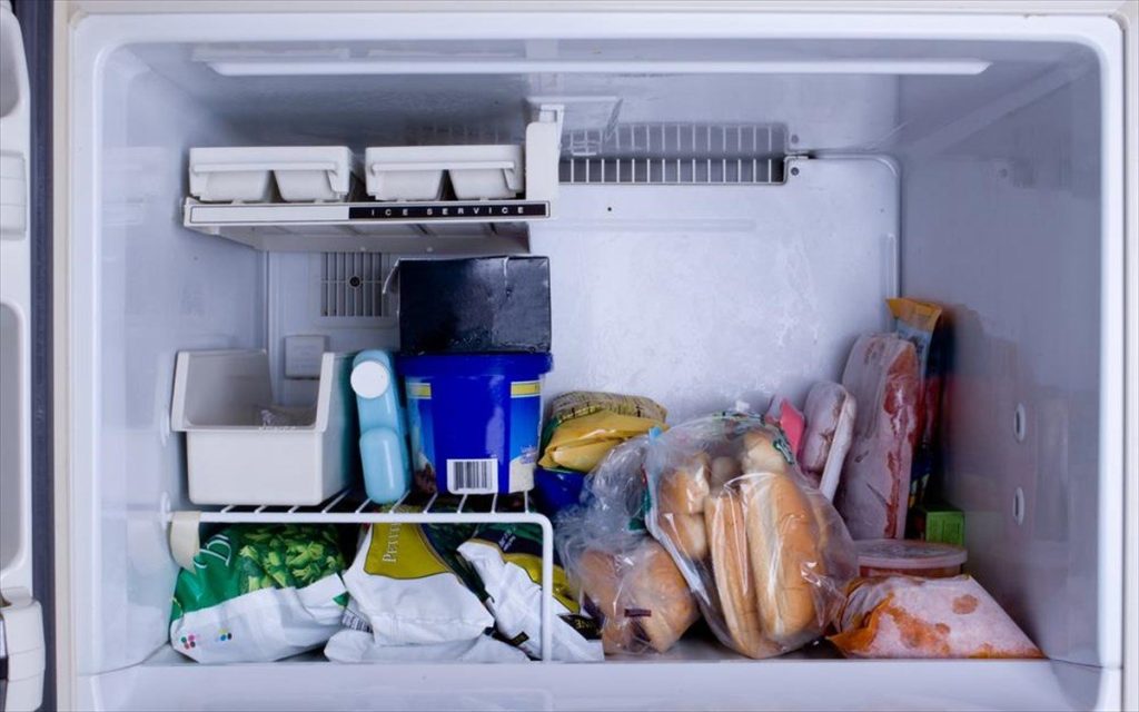 Ποια τρόφιμα δεν πρέπει να μπαίνουν στην κατάψυξη – Το πέμπτο θα σας εκπλήξει