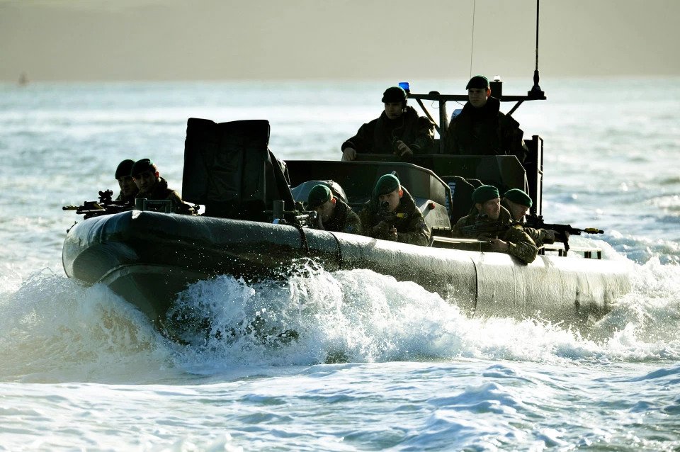 Προετοιμασίες για πόλεμο; Ειδικές δυνάμεις των SBS στέλνει η Βρετανία στον Κόλπο