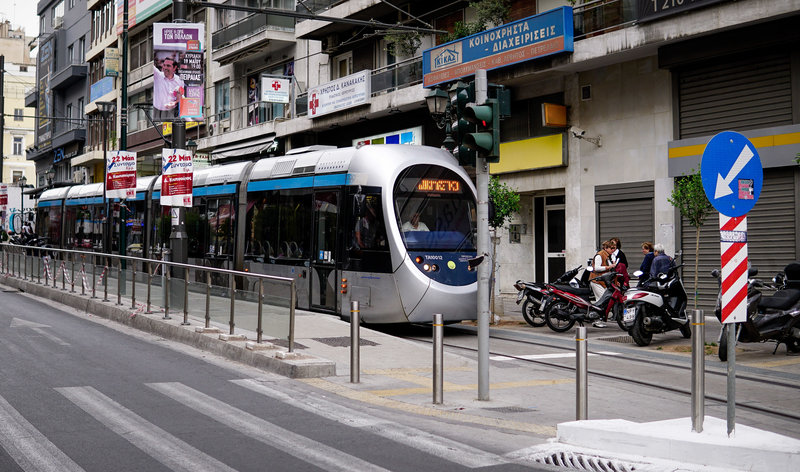 Το τραμ έφτασε στον Πειραιά (φωτο)