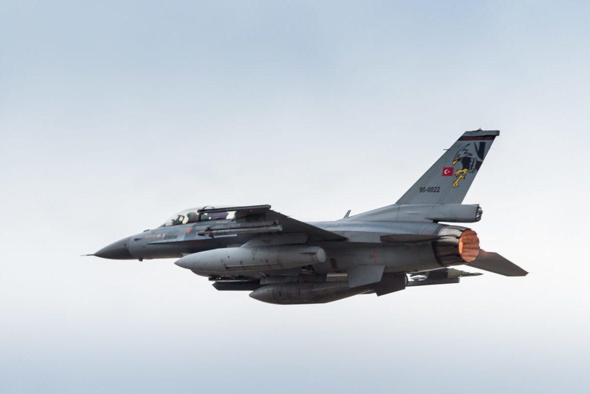 Δεκάδες παραβιάσεις από την τουρκική Αεροπορία στο Αιγαίο