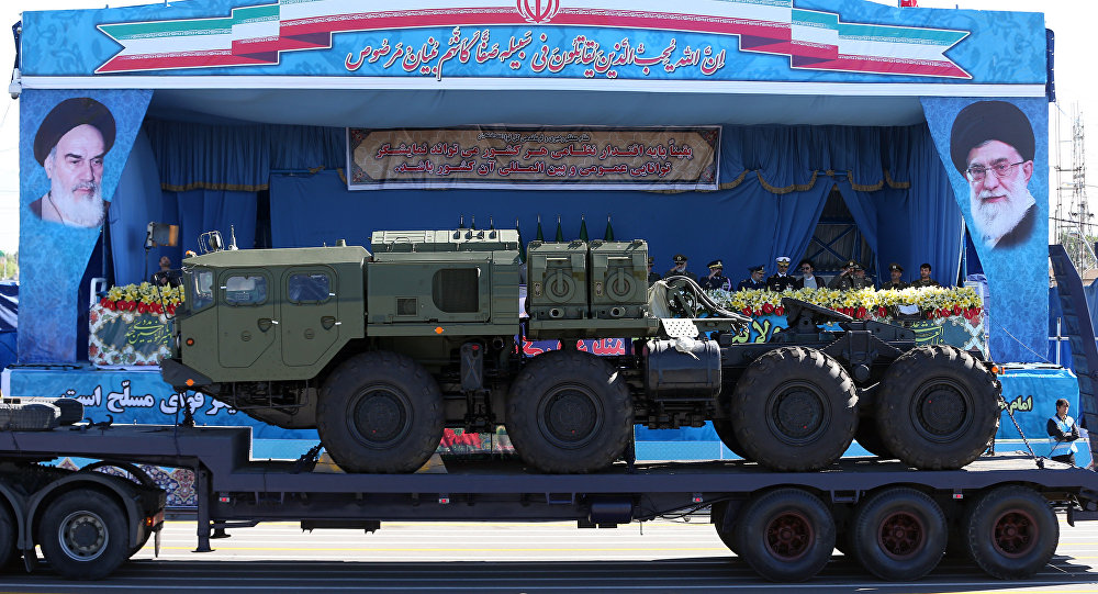 Βίντεο: Το Ιράν μεταφέρει αντιαεροπορικά συστήματα κοντά στον Κόλπο