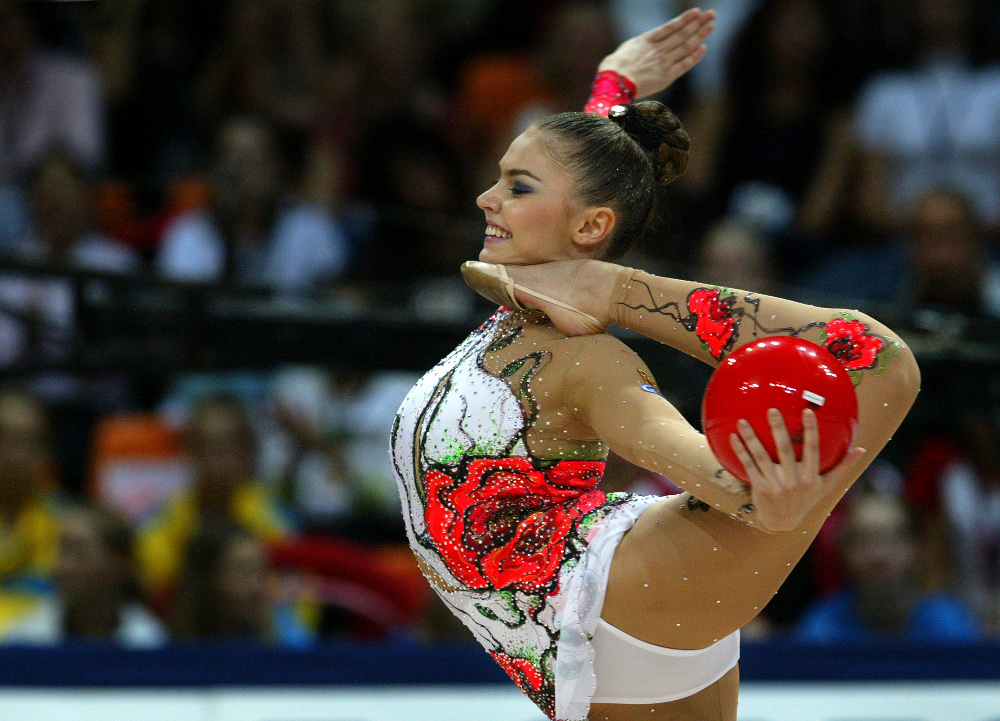 Φουντώνουν οι φήμες: Η Καμπάεβα γέννησε τα δίδυμα του Πούτιν;