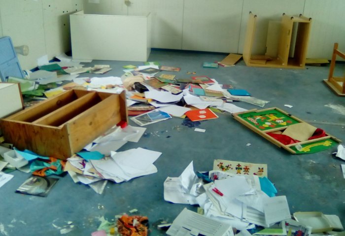 Έκαναν «γυαλιά καρφιά» νηπιαγωγείο Ρομά στο Δενδροπόταμο – Τι δήλωσε ο εκπρόσωπος των Ρομά στον οικισμό