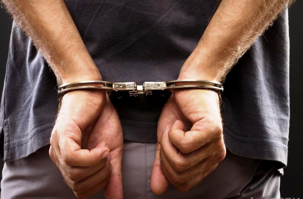 Τρόμος από επιδειξία στην Κρήτη – Αυνανιζόταν σε δημόσιο χώρο (βίντεο)