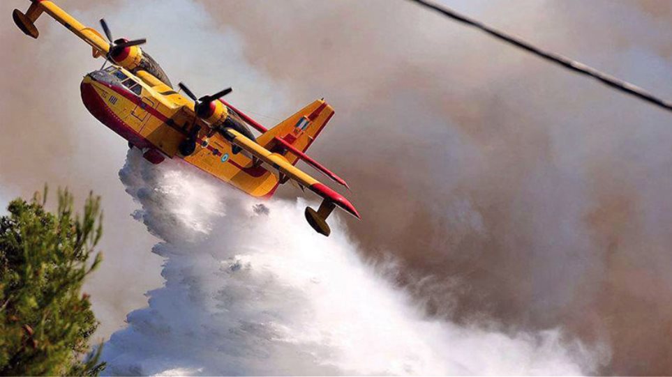 Ελληνικά πυροσβεστικά αεροσκάφη στο Ισραήλ – Ενισχύουν την κατάσβεση της φωτιάς που πλήττει τη χώρα (φωτο)