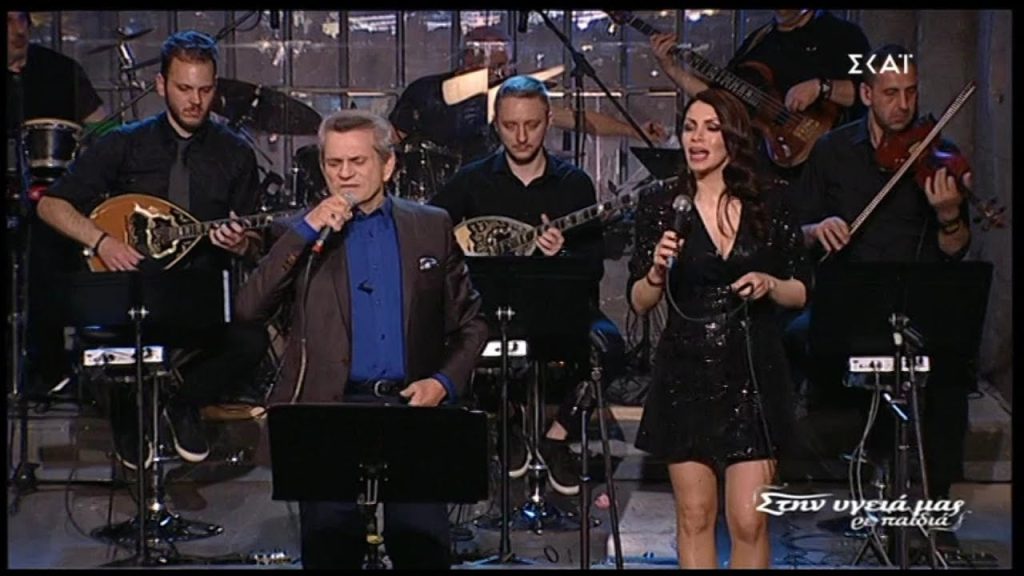 Αποκάλυψη: Δεν φαντάζεστε πόσες ώρες έχει κρατήσει ένα γύρισμα για το «Στην υγειά μας ρε παιδιά» (βίντεο)