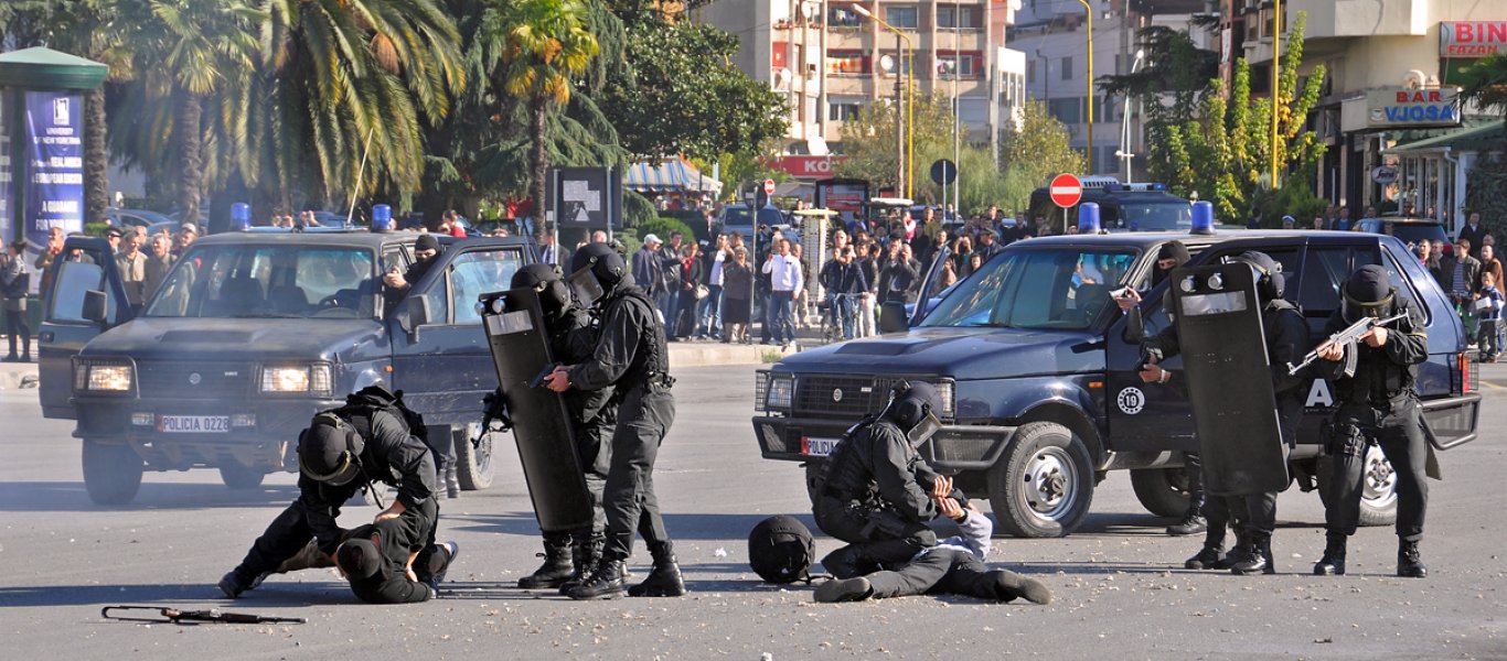B.Ντούλες: Aλβανικές δυνάμεις ανακρίνουν μέλη της ελληνικής μειονότητας για τρομοκρατία