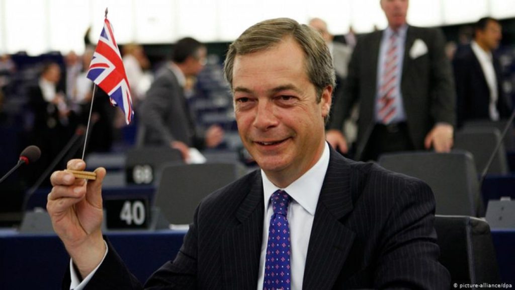 Βρετανία: Πρώτο το κόμμα «Brexit» του Νάιτζελ Φάρατζ