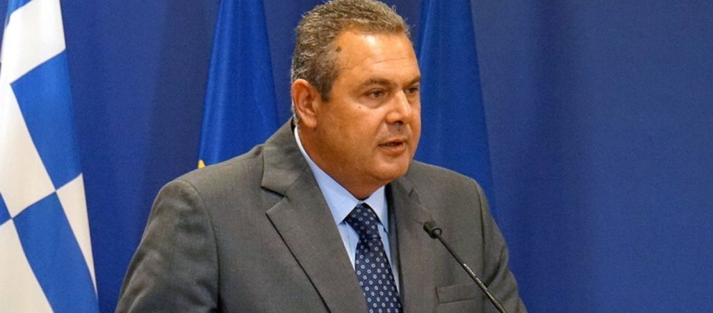 Στη Γλυφάδα ψήφισε ο Πάνος Καμμένος: «Εύχομαι να εκλεγούν οι πιο ικανοί και οι πιο έντιμοι» (βίντεο)