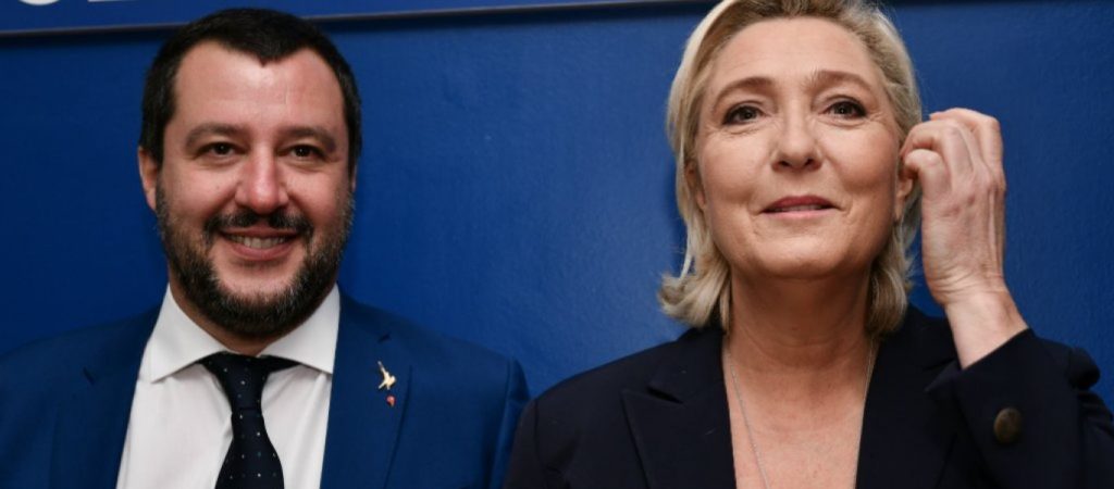 H «καθαρόαιμη» Δεξιά επιστρέφει δυναμικά στην Ευρώπη: Λεπέν, Φάρατζ, Σαλβίνι, Ορμπάν κτλ αναμένεται να σαρώσουν!