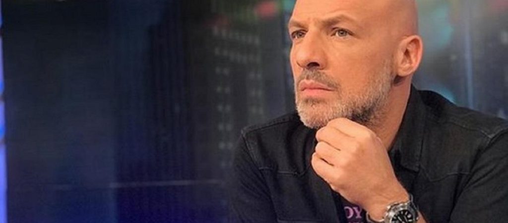 Νίκος Μουτσινάς: Το συγκινητικό μήνυμα για την απώλεια της μαμάς του! (φωτο)