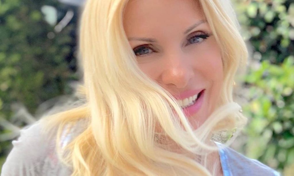 H απίστευτη φωτογραφία της Ελένης Μενεγάκη από την εποχή του «Πρωινού καφέ» (φωτο)