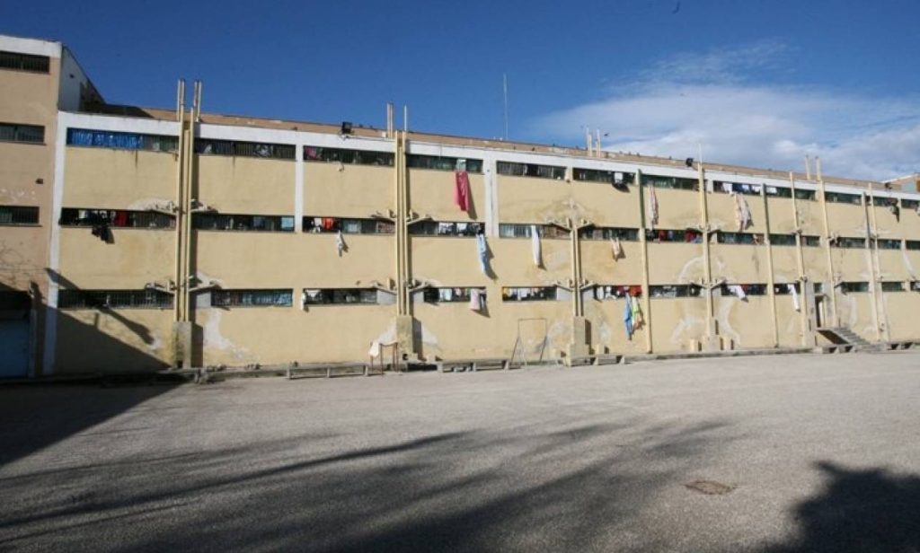 Σύρος και Αλβανός οι δύο δραπέτες από τις φυλακές Αυλώνα