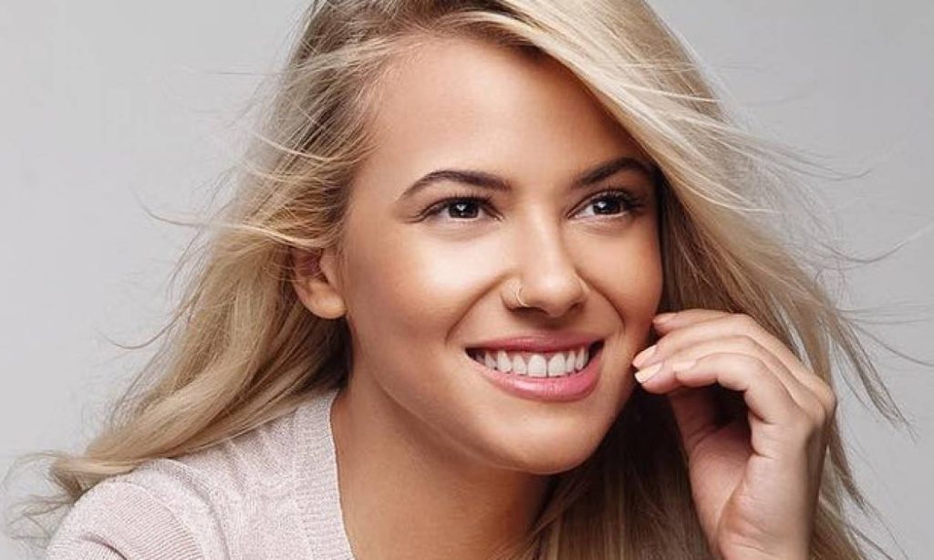 Λάουρα Νάργες: Το «βαρύ πεπόνι» όταν ρωτήθηκε για τον Μ.Μουρούτσο (βίντεο)