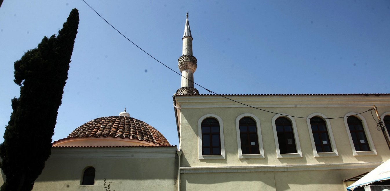 Απύθμενο θράσος και αλαζονεία από την επικεφαλής του ΚΙΕΦ: «Είμαστε Τούρκοι – Τουρκικό το κόμμα»