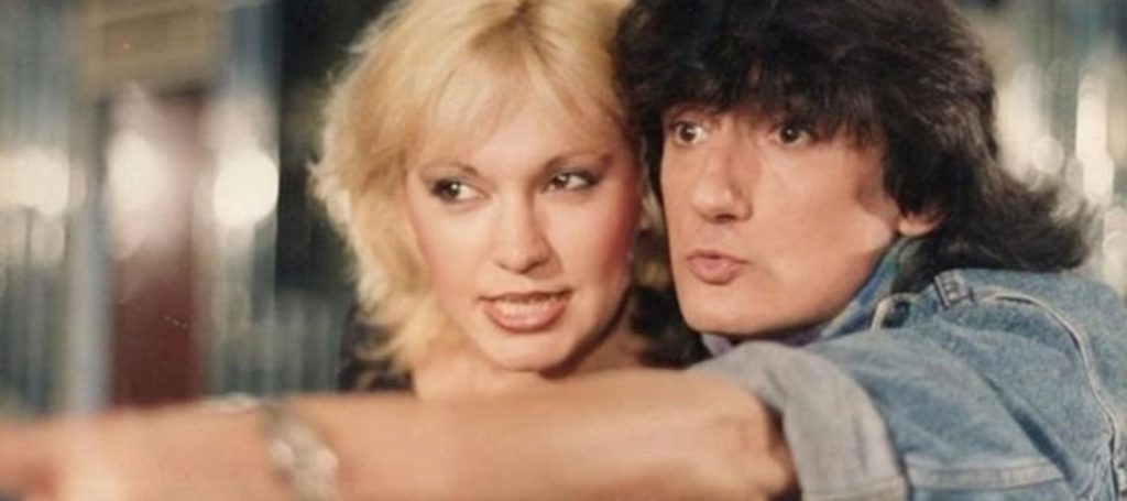 Οι αισθησιακές πόζες της Καίτης Φίνου που την έκαναν να νιώθει άβολα (φώτο)