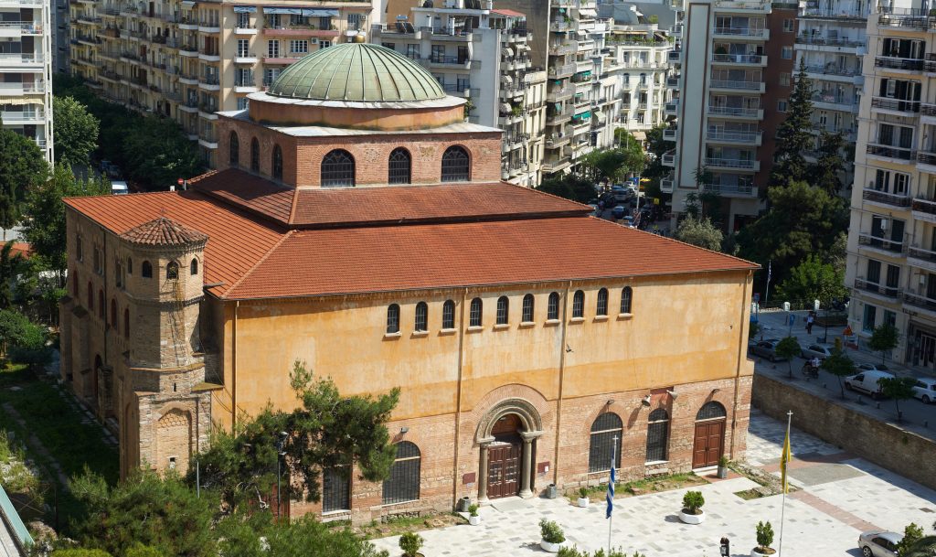 Δείτε τη σπάνια φωτογραφία της Αγ. Σοφιάς στη Θεσσαλονίκη πριν παραδοθεί στις φλόγες (φωτο)