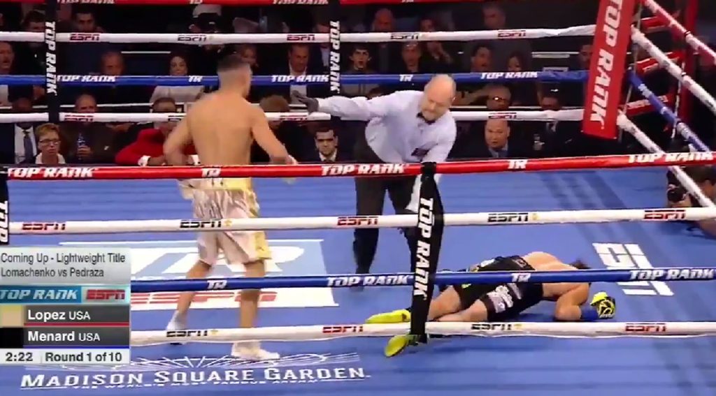 Τρομερό χτύπημα και το νοκ-άουτ της χρονιάς – Τον «ξάπλωσε» σε 44 δευτερόλεπτα (βίντεο)