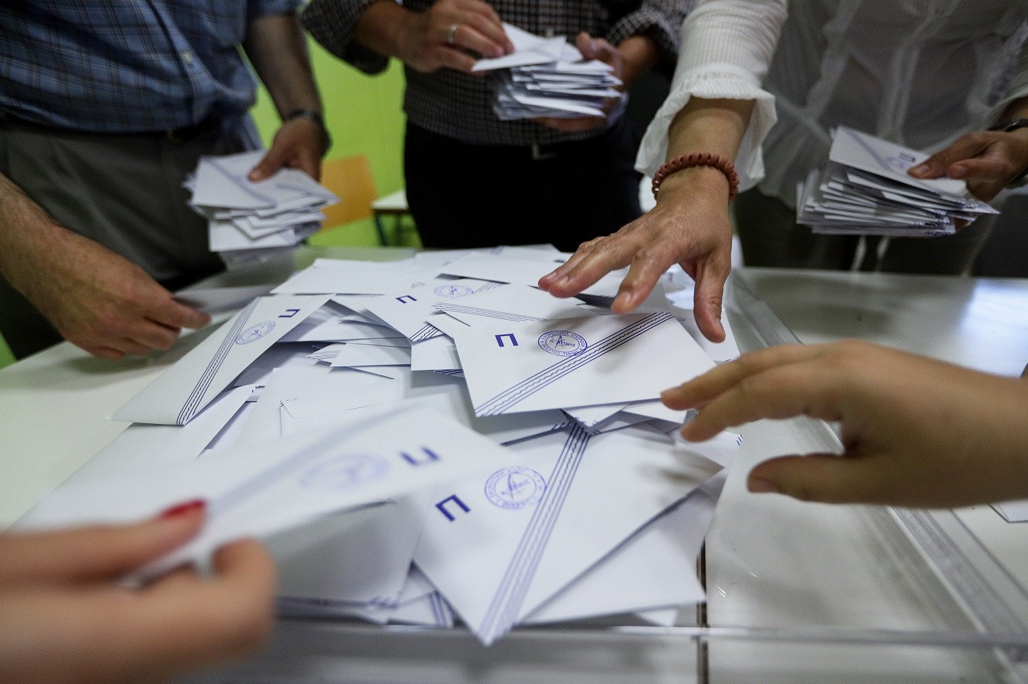 Δημοτικές εκλογές 2019: Σάρωσαν Μπακογιάννης, Μώραλης – Δείτε αναλυτικά