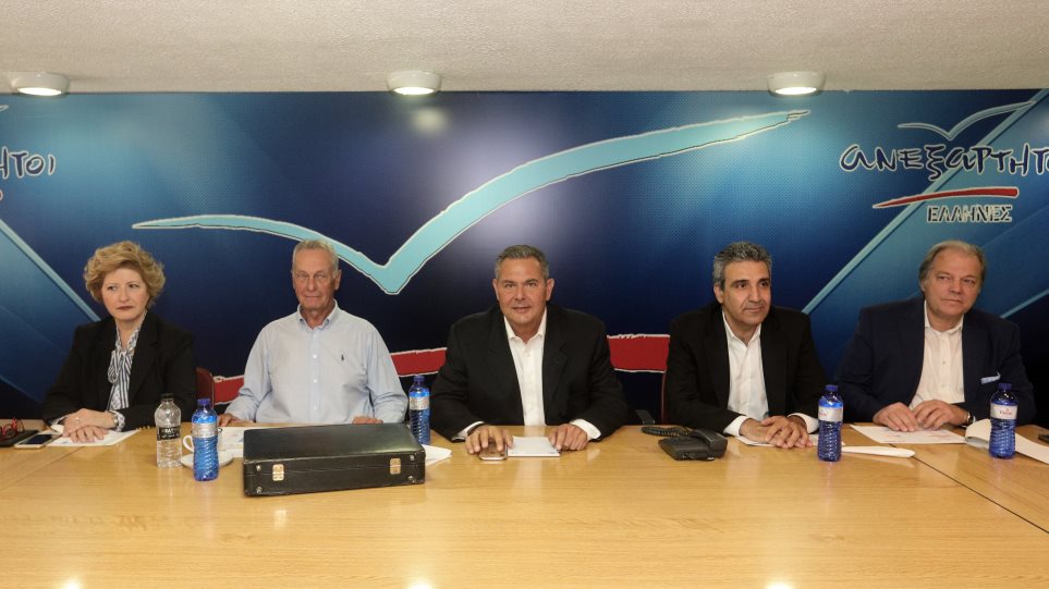 «Μαδάνε» τη μαργαρίτα στους ΑΝΕΛ – «Αναποφάσιστοι» για το αν θα κατέβουν τελικά στις εκλογές