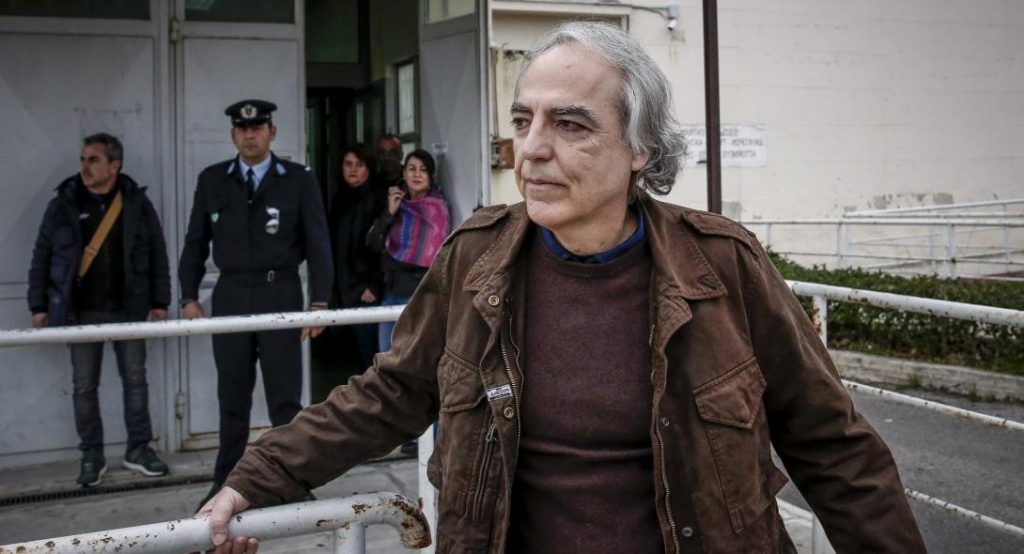 Βγήκε από το νοσοκομείο ο Κουφοντίνας – Επέστρεψε στις φυλακές Κασσαβέτειας