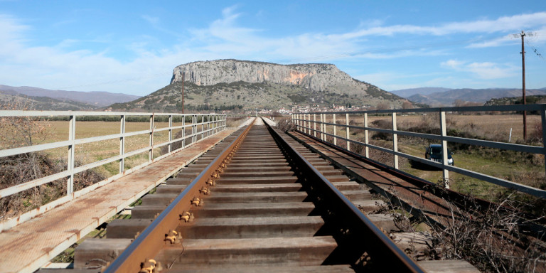 Δύο νέες σιδηροδρομικές γέφυρες πάνω από τον Γαλλικό ποταμό προς Φλώρινα