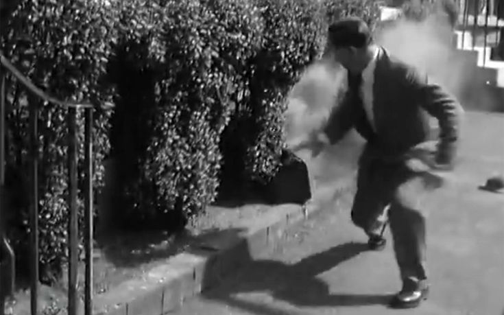 Η πατέντα που έδιωχνε τους τσαντάκηδες το 1959 (βίντεο)