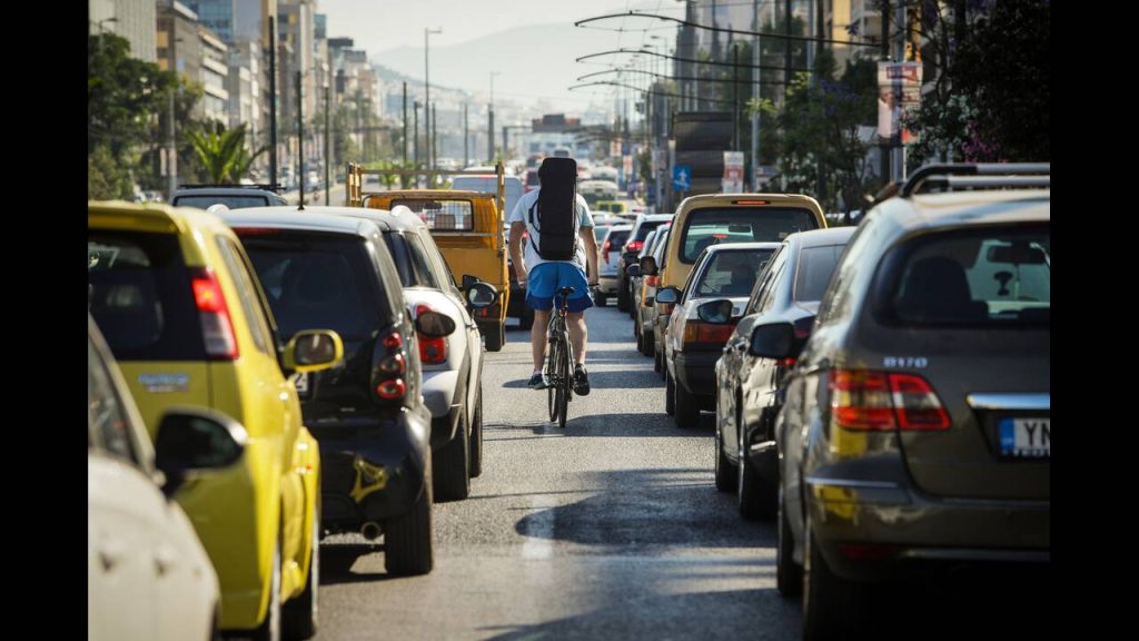 Ρυθμίσεις για 15 μέρες στη Συγγρού – Η απόφαση της Περιφέρειας και η ταλαιπωρία των οδηγών που δεν ήξεραν