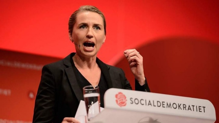 Μια 40αρα έγινε η νεότερη πρωθυπουργός στη Δανία – Ποια είναι η Μίτι Φρεντερίκσεν (φώτο-βίντεο)