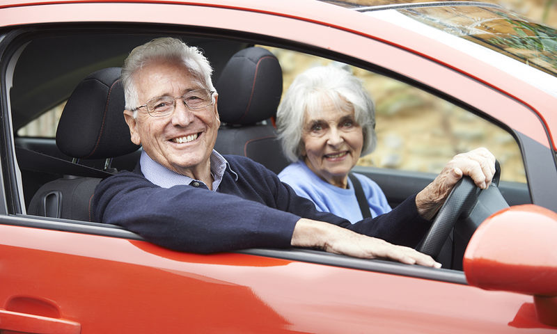 Προεκλογικές «χάρες» και στα διπλώματα οδήγησης; – Παράταση για την άδεια οδήγησης των άνω των 74 χρόνων