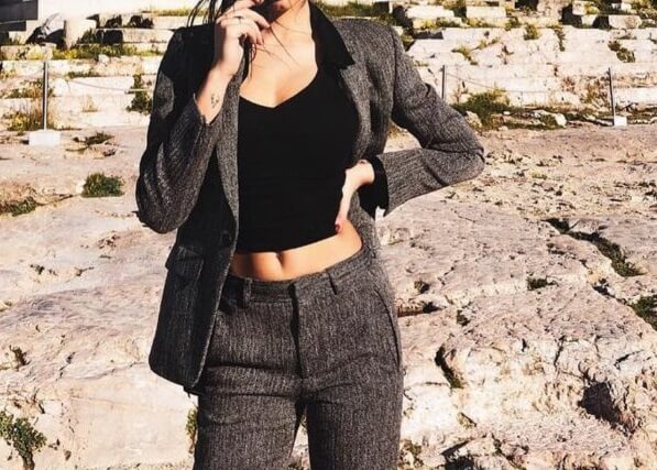 Η Ελληνίδα καλλονή ανέβασε πρώτη φορά φωτογραφία με τον παρουσιαστή σύντροφό της!