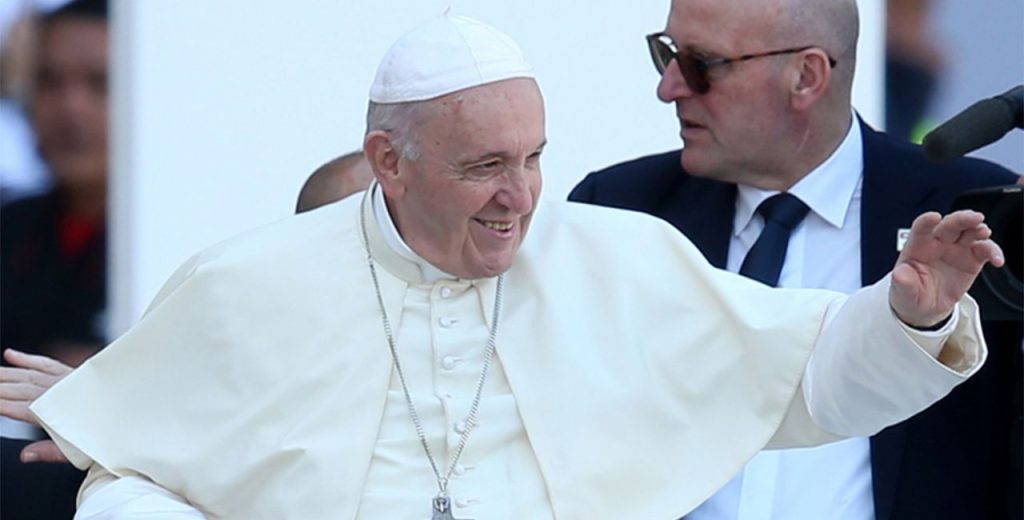 Ο Πάπας αλλάζει το «Πάτερ Ημών» – Ποια φράση αντικαθιστά