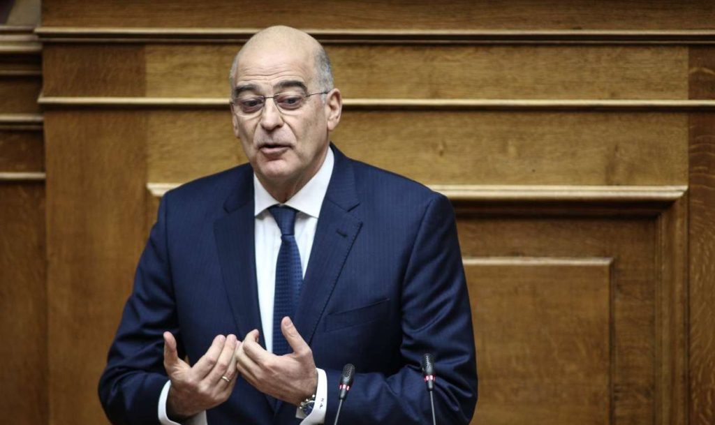 Γ. Τσίπρας- N.Δένδιας: Διαπληκτισμός στα κανάλια – «Εσείς είστε εξάδελφος του πρωθυπουργού» (βίντεο)