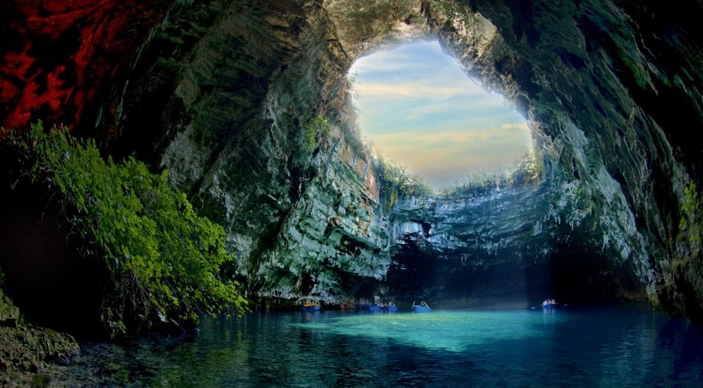 Αυτό είναι το ελληνικό αξιοθέατο που βρίσκεται ανάμεσα στα 20 πιο όμορφα μέρη της Ευρώπης (φωτο)