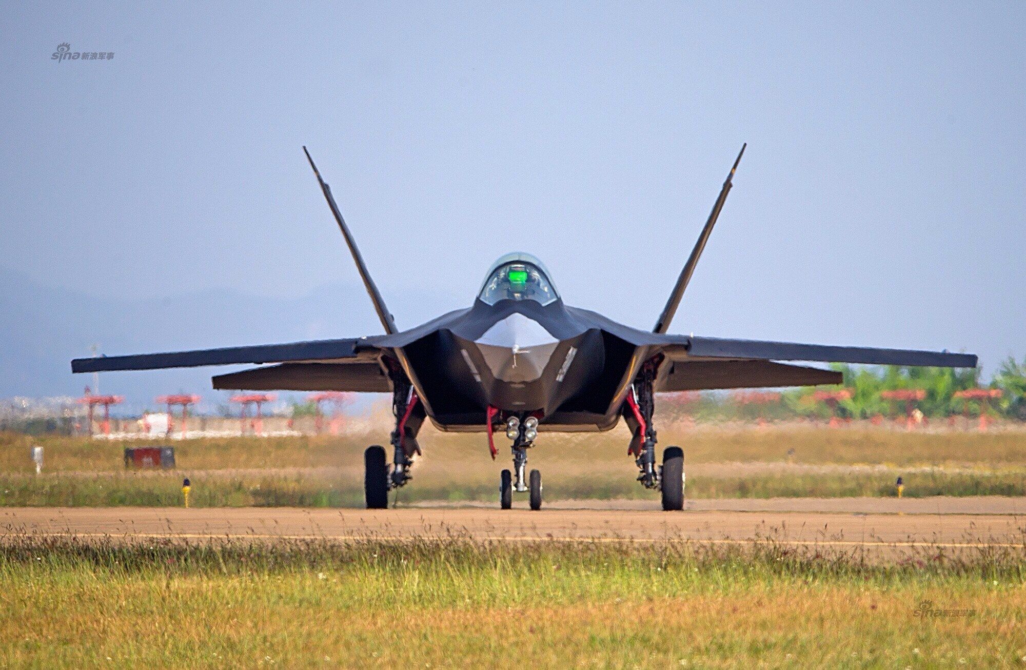 Τουρκικά ΜΜΕ: «Κινεζικά μαχητικά stealth J-31 ή ρωσικά Su-57 στην θέση των F-35 – Τα S-400 δεν ακυρώνονται»