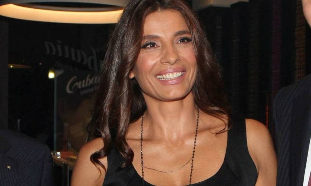 Η Πόπη Τσαπανίδου αιφνιδιάζει μιλώντας για την προσωπική της ζωή και την ηλικία της (βίντεο)