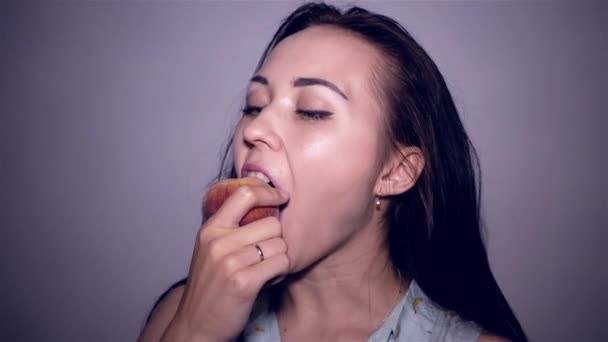 Γιατί πρέπει να βάλετε τα ροδάκινα στη διατροφή σας – Τα οφέλη στην υγεία σας