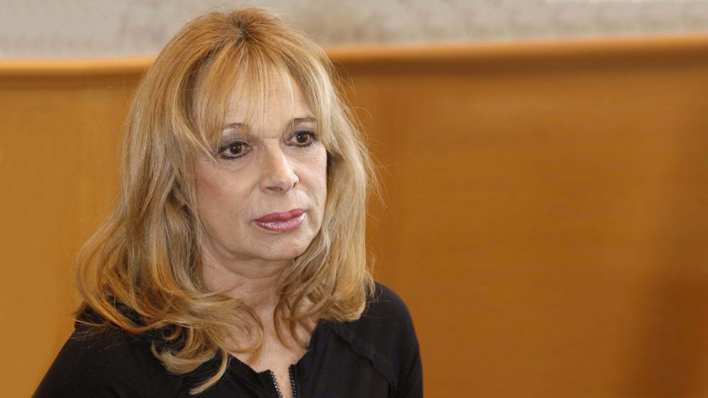 Άγνωστος απειλεί την Φόνσου για τον Γιώργο Μαρίνο: «Μην ασχολείσαι θα σου κόψω τα πόδια» (βίντεο)