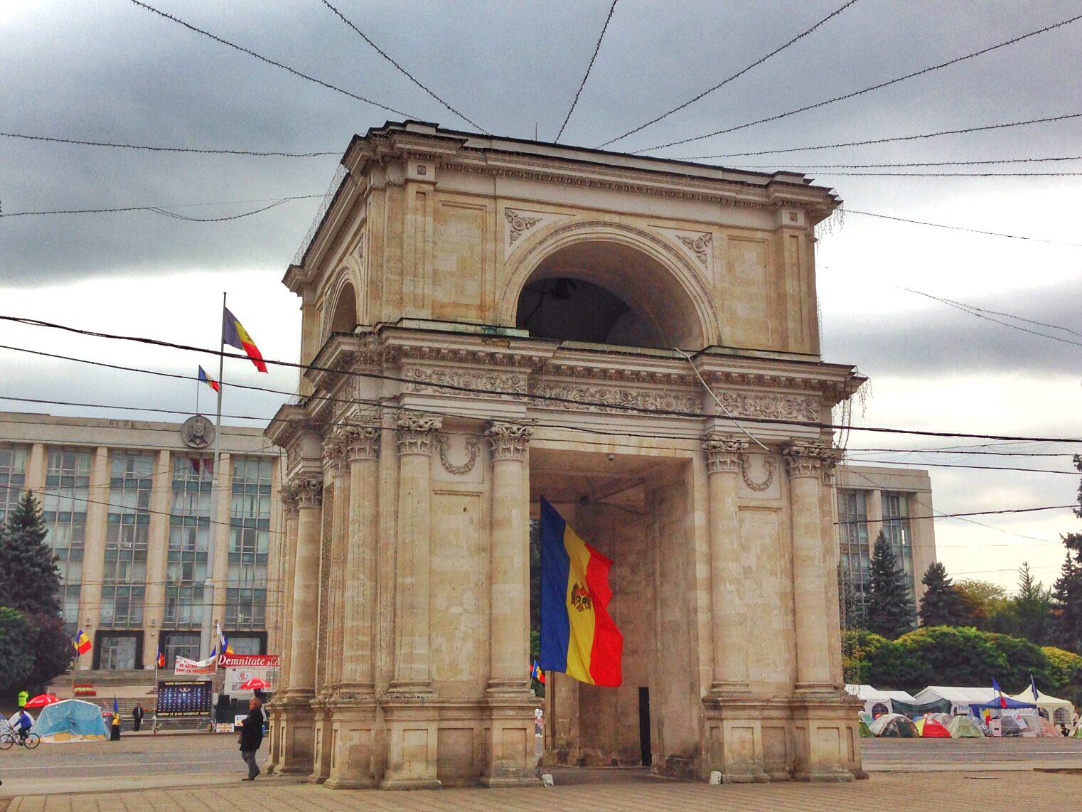 Μολδαβία: Διαλύεται η Βουλή – Nέες εκλογές τον Σεπτέμβριο